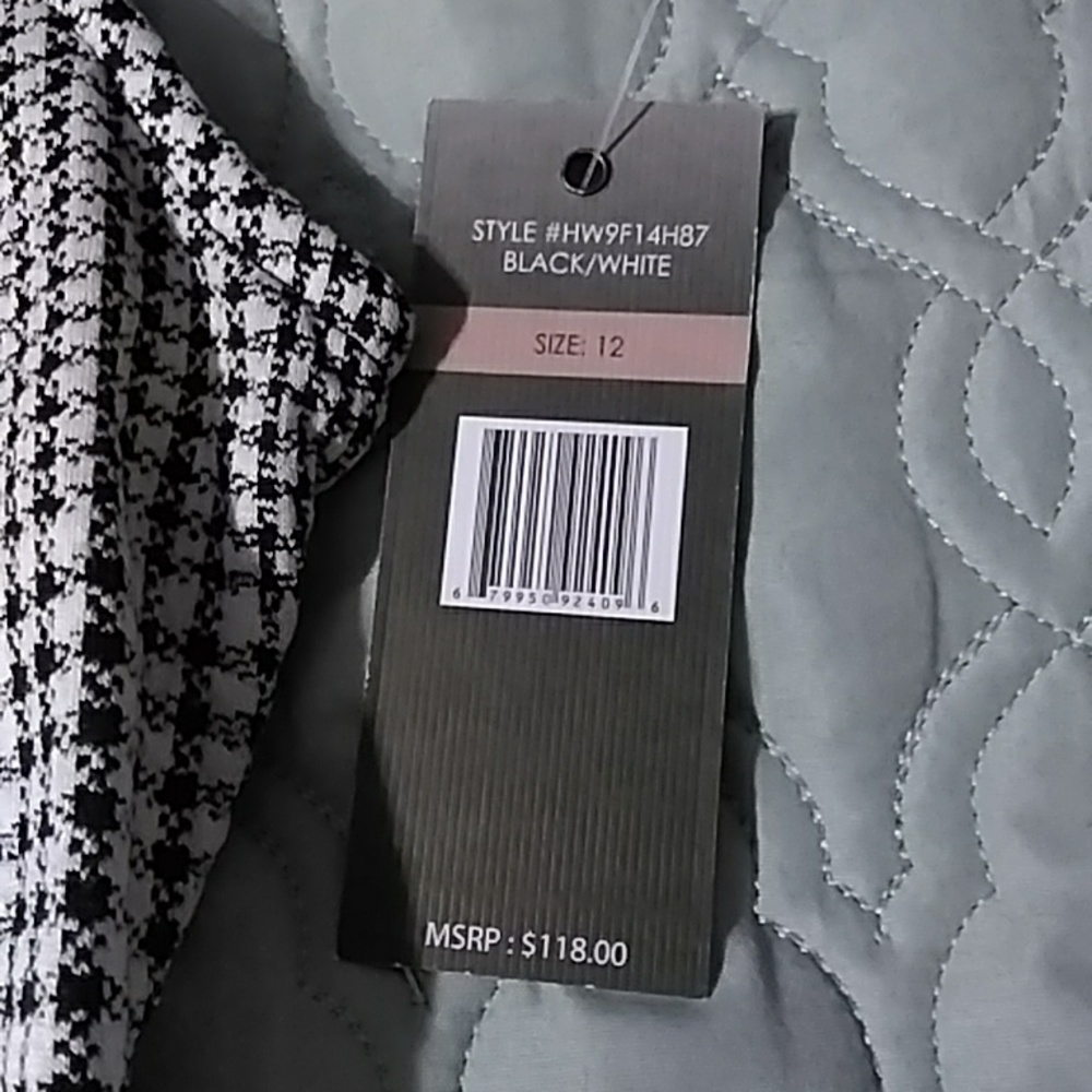 Sharagano Sleeveless Plaid Sheath Dress - Picture 2 of 6